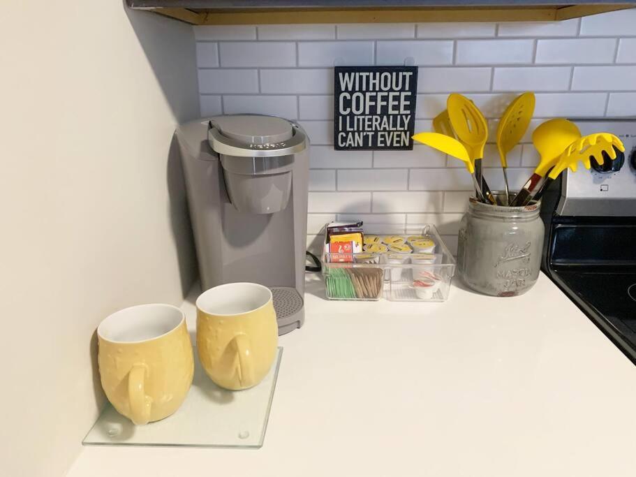Beautiful 2Br Apt/Ewr Airport/King /Free Parking Newark Kültér fotó